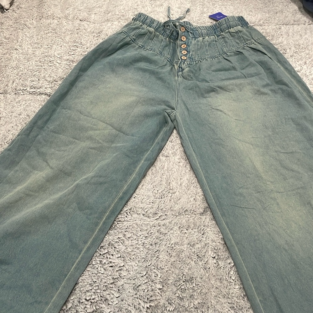 New wide leg jeans